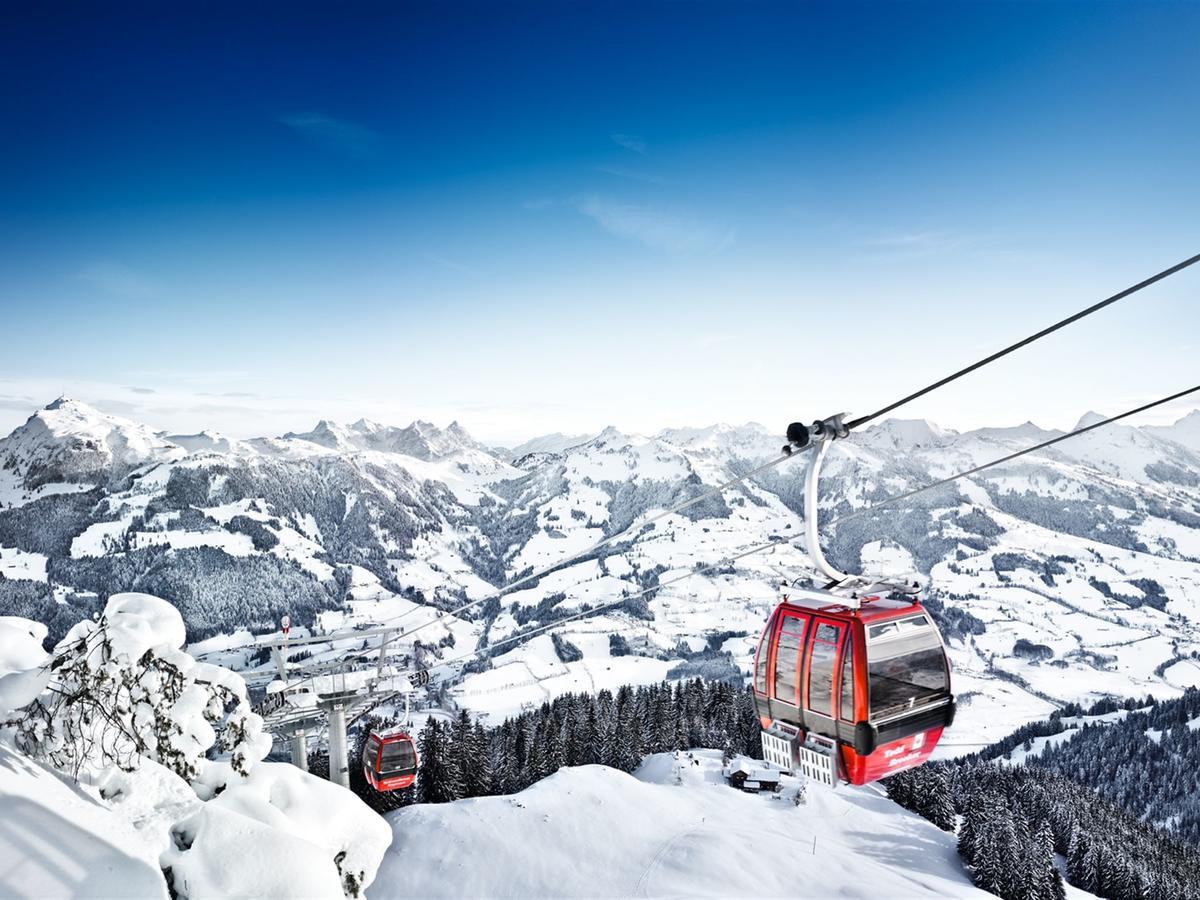 Apartment Near The Hahnenkamm Cable Car Kitzbuhel Exterior photo